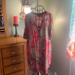 Romans hot pink paisley top